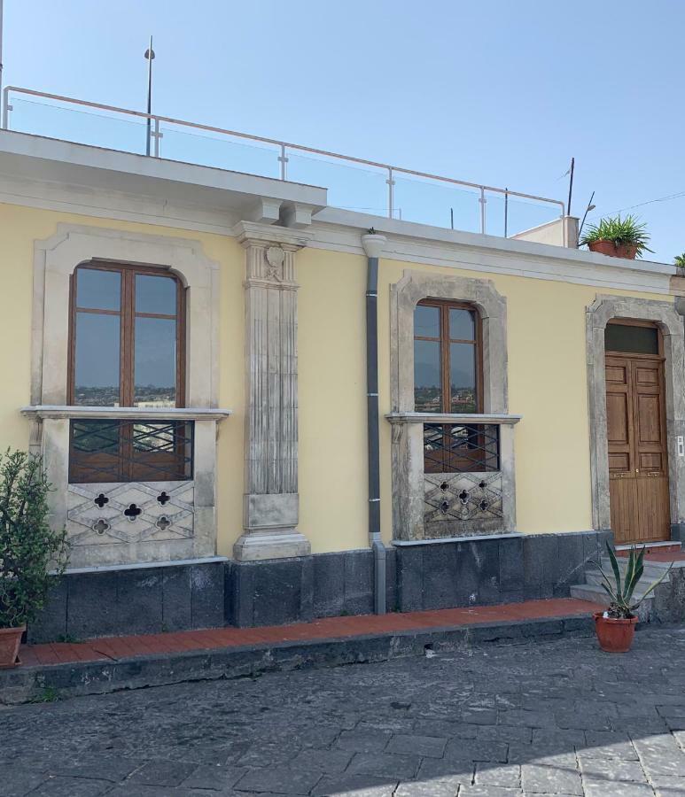 شقة La Casa Di Nonna Maria كاتانيا المظهر الخارجي الصورة